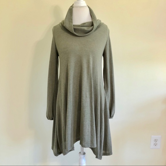 Francesca's Collections Dresses & Skirts - Francesca’s Blue Rain Olive Green Cowl Neck Dress